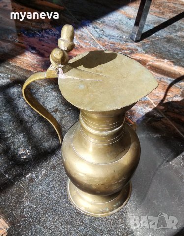 Бронзова масивна кана с богата орнаментика , снимка 5 - Антикварни и старинни предмети - 43024755