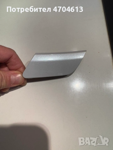 Капачка на куката за теглене на предна броня на Тойота Toyota Corolla само за 50Eur. 52128-02500, снимка 6 - Части - 53117203