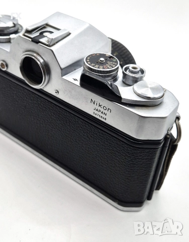 Nikkormat EL с Nikon 50mm f2, снимка 2 - Фотоапарати - 52139546