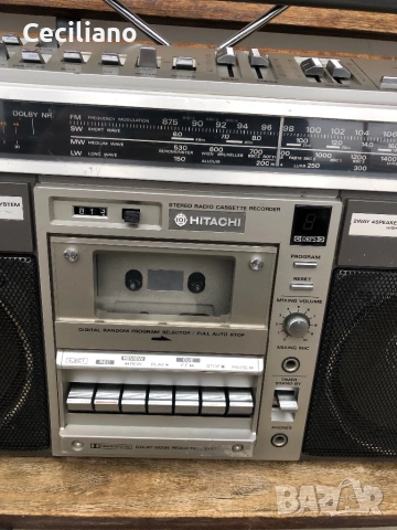 Радиокасетофон Hitachi TRK 8190E, снимка 3 - Радиокасетофони, транзистори - 52788971