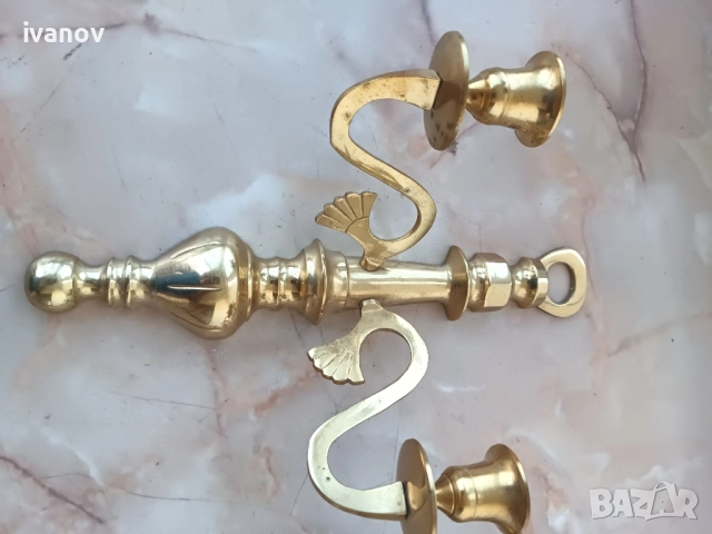 Бронзови двойно аплици