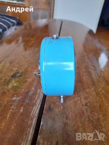 Стар настолен часовник,будилник Prim, снимка 3 - Антикварни и старинни предмети - 52309894