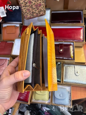 Портмоне от естествена кожа, снимка 2 - Портфейли, портмонета - 52475258