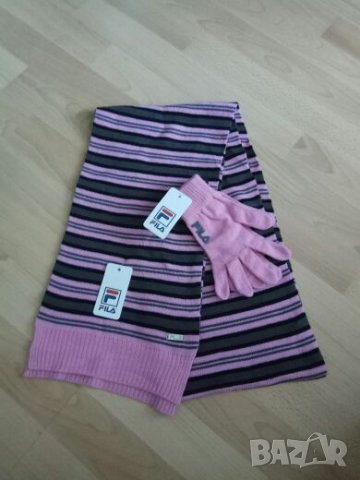 Нов комплект Fila шал и ръкавици , снимка 3 - Шапки, шалове и ръкавици - 27434273