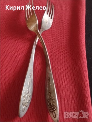 Две стари вилици от соца неръждавейка с печат за КОЛЕКЦИЯ БИТОВ КЪТ 31587, снимка 5 - Други ценни предмети - 43816317