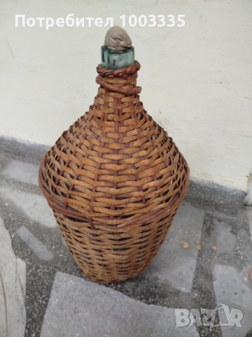 Плетена дамаджана , снимка 4 - Буркани, бутилки и капачки - 51718450
