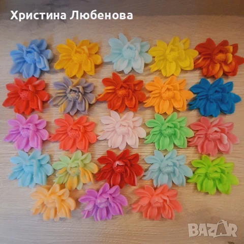 Глицеринови цветя, снимка 8 - Декорация за дома - 51382990