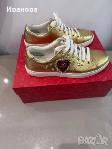 Оригинални дамски кецове DOLCE AND GABBANA