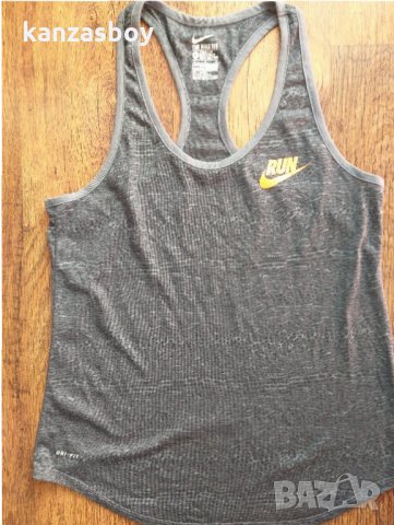 Nike - страхотен дамски потник КАТО НОВ, снимка 4 - Потници - 33292606