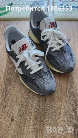 маратонки New balance 327