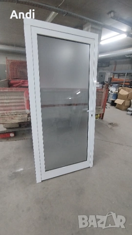Алуминиевa вратa с касa, бяла - стъкло дясна 101/219см, снимка 12 - Дограми - 53427652
