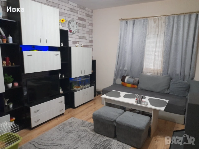 Къща в гр. Червен бряг, снимка 2 - Къщи - 53587964