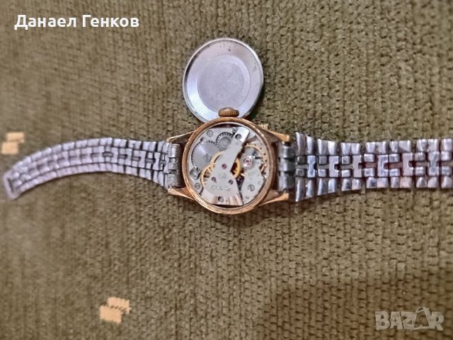 Стар дамски ръчен часовник., снимка 2 - Антикварни и старинни предмети - 40701949
