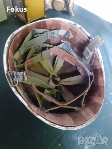 Стара военна каска ВСВ, снимка 5 - Антикварни и старинни предмети - 50929310