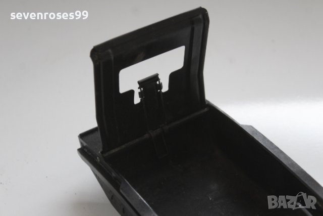 Пепелник фолксваген поло 2 VW Polo 2   6K0 857 925A, снимка 3 - Части - 39507272