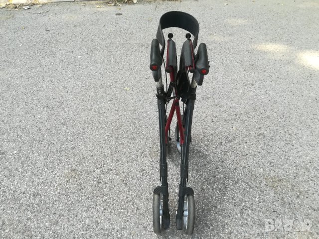 Лека алуминиева проходилка за възрастни хора /Ролатор / , снимка 6 - Ролатори - 40419955