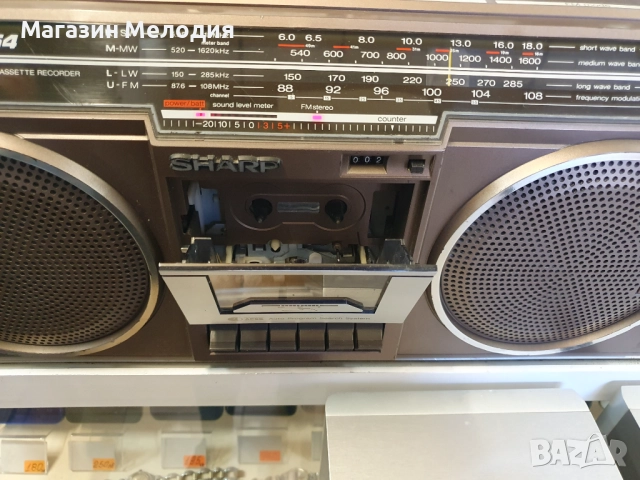 Радиокасетофон SHARP GF-5454 В перфектно техническо и много добро визуално състояние., снимка 13 - Радиокасетофони, транзистори - 51769782