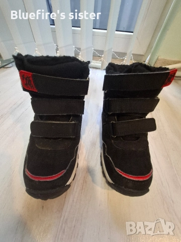 Светещи ботуши на Спайдърмен, снимка 6 - Детски боти и ботуши - 52592426