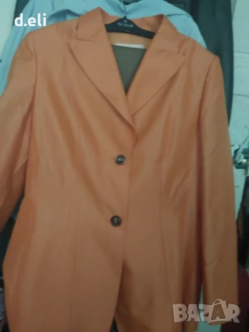 LAUREL (ESCADA) Size M Страхотно ново сако от Коприна и Памук