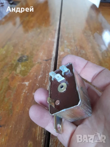 Старо автомобилно реле РС702А, снимка 2 - Други ценни предмети - 50552135