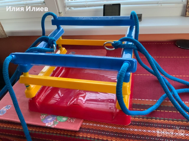 Детска люлка с въжета