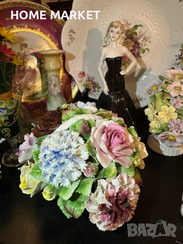 Royal Doulton England  Circa 1966 - “ Грандиозната цветна кошница” - порцеланова кошница с цветя, снимка 3 - Антикварни и старинни предмети - 52734661