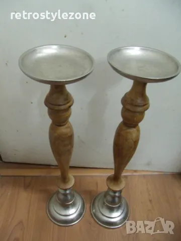 № 7993 два големи стари свещника  - метал , дърво  - размер - височина 46 см , диаметър основа 12 см, снимка 2 - Други ценни предмети - 49851132