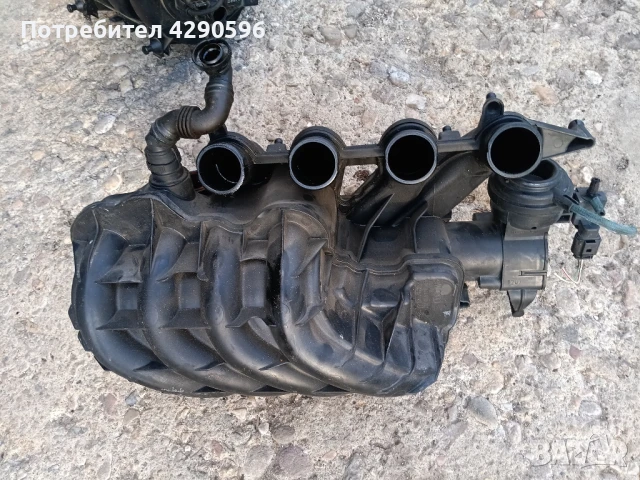 Всмукателен колектор 2.0 fsi - 06F133210M