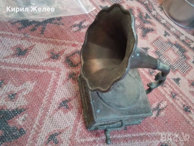 Музикален сувенир грамофон 54271, снимка 16 - Декорация за дома - 53600940