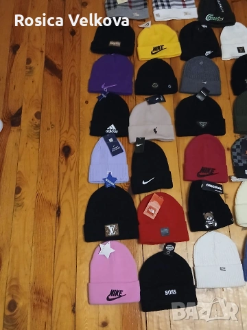 Зимни маркови шапки , снимка 2 - Шапки - 53512660