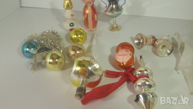 Лот ретро коледни орнаменти от тънко стъкло, снимка 2 - Декорация за дома - 52058870