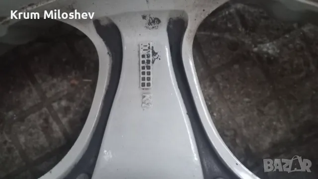 Гуми и джанти за Мерцедес , снимка 8 - Гуми и джанти - 47411285