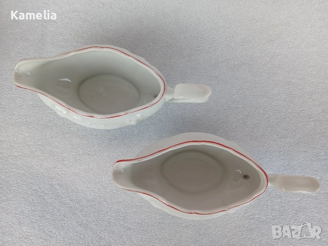 Порцеланова сосиера, снимка 3 - Прибори за хранене, готвене и сервиране - 51711652