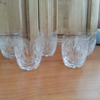 Кристални чаши, снимка 1 - Антикварни и старинни предмети - 36553643