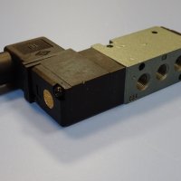 пневматичен разпределител SMC VF2120 solenoid valve, снимка 4 - Резервни части за машини - 39639134