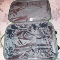 Малък куфар за ръчен багаж. , снимка 6 - Куфари - 28077638