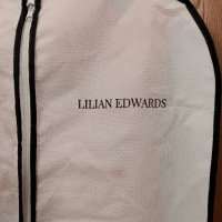 Официална-вечерна рокля на Lilian Edwards, снимка 3 - Детски рокли и поли - 43358734