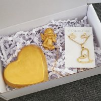 Подаръчна кутия за Свети Валентин Колие + обеци комплект , снимка 1 - Бижутерийни комплекти - 44094868