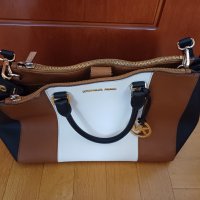 Продава маркова чанта Чанта MICHAEL KORS, снимка 1 - Чанти - 43006043