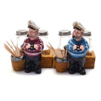 Фигурка моряк с кофа - солници, снимка 1 - Морски сувенири - 40288439