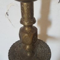 Стар бронзов голям свещник, снимка 3 - Антикварни и старинни предмети - 35178385