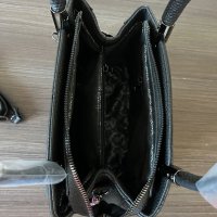 Нова Дамска чанта Michael Kors, снимка 5 - Чанти - 43573613