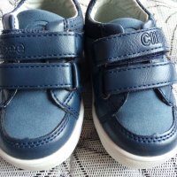 Нови 20 н, снимка 1 - Бебешки обувки - 33185010