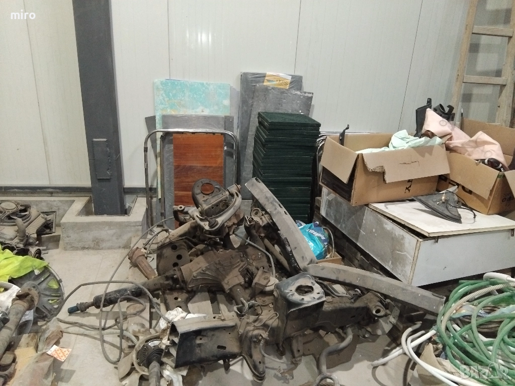 Преден дифериraнциал с полуоски и окачване за Тойота Тундра. Toyota Tundra!, снимка 1