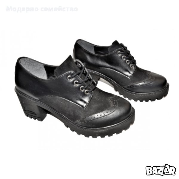 Дамски ежедневни обувки в черно с връзки, снимка 1
