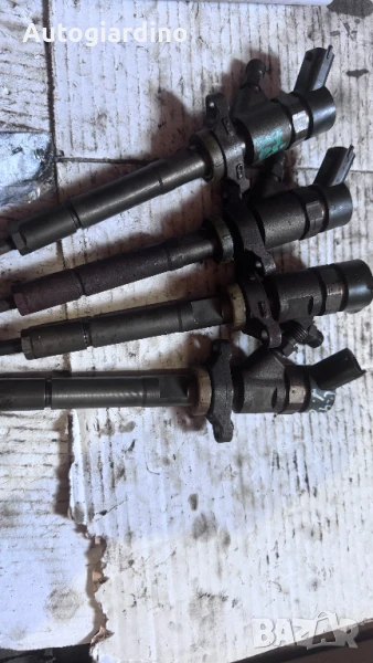 Инжекторни дюзи за Citroen C4 - 0445110259, снимка 1