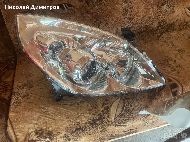 Главен Десен Фар за Опел , снимка 1