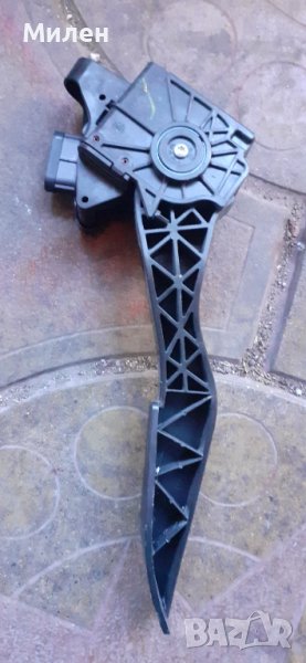 Педал За Газ Опел Мерива Б 2014-2017 Година 1,4 Турбо 120 к.с Opel Meriva B , снимка 1