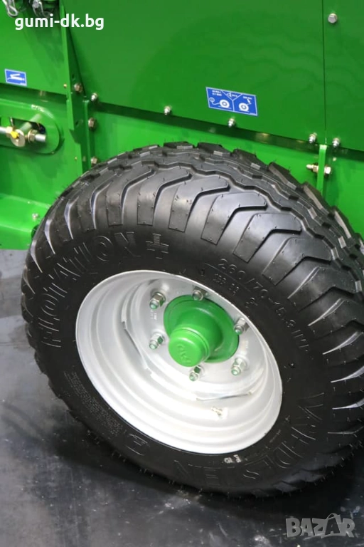 Агро гуми инвентар 300/80-15.3 Flotation+ Vredestein, снимка 1