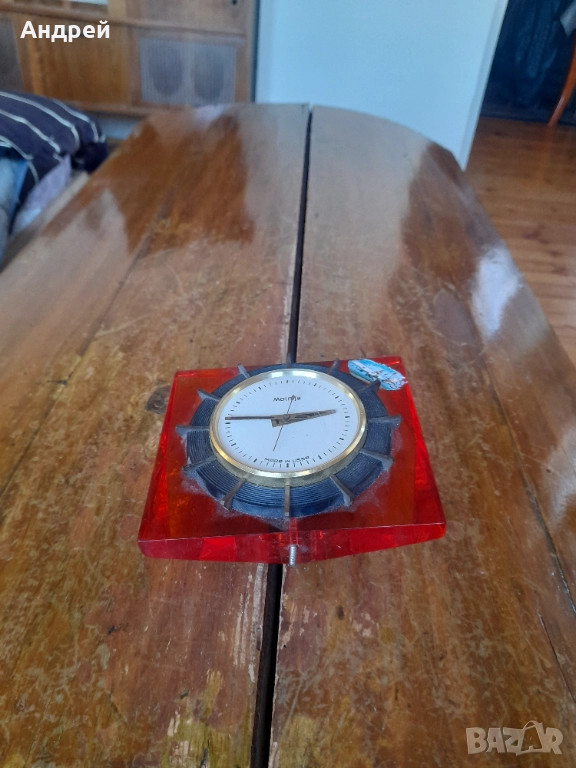 Стар настолен часовник,будилник Мълния,Molnija, снимка 1